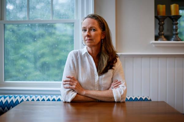 波士顿大学预算紧缩,资深教授提前退休计划引热议